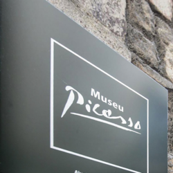 Entrance sign for the Picasso Museum